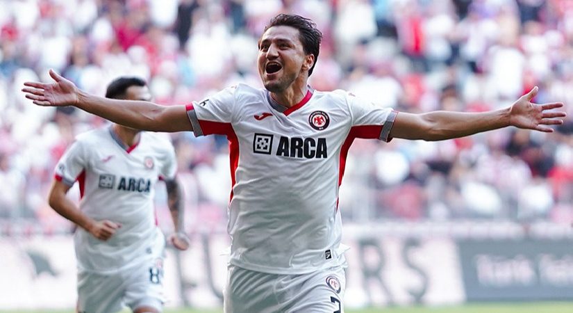 Cengiz Ünder gösteri yaptı, Çorum FK 6 gollü maçta Samsun’da farka koştu