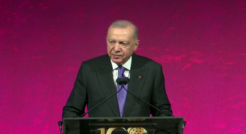 Cumhurbaşkanı Erdoğan: Türkiye’ye yatırım yapan kazanır