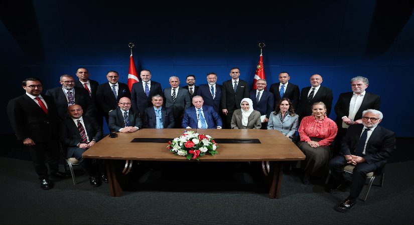Cumhurbaşkanı Erdoğan’dan fon soruşturması bildirisi. “Sorumluluğu olan kim varsa hesap sorulacak”