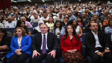 DEM Parti’de Tuncer Bakırhan ve Tülay Hatimoğulları tekrar eş genel başkanlığa seçildi