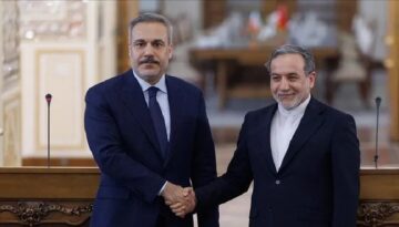 Dışişleri Bakanı Hakan Fidan, İranlı mevkidaşı Abbas Arakçi ile görüştü