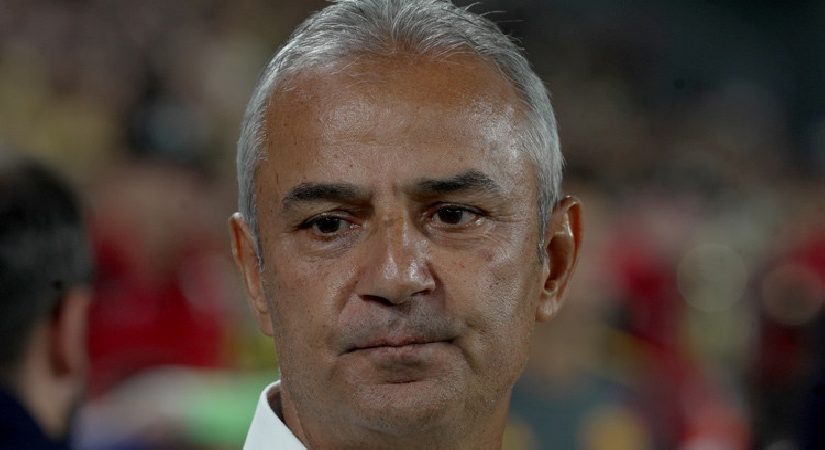 Fenerbahçe Teknik Yöneticisi İsmail Kartal istifa etti!