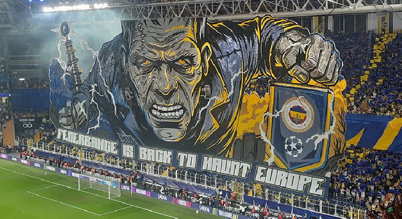 Fenerbahçe tribünlerinden Şampiyonlar Ligi’ne özel koreografi şovu!