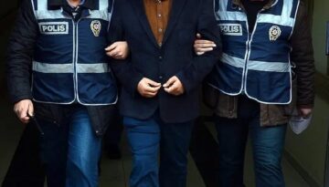 FETÖ’nün bilişim yapılanmasına operasyon: 10 gözaltı