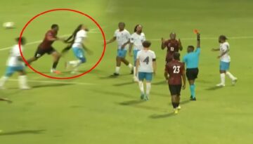 Futbol tarihinde görülmedi. Saçını çeken kırmızı yedi, 9 kişi kaldılar