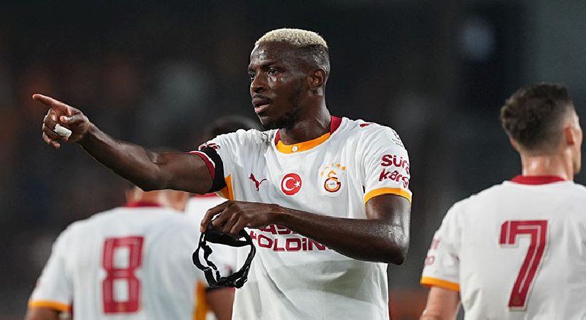 Galatasaray’da Osimhen telaşı: Kusursuz seriyi Başakşehir’de sürdürdü, sakatlanıp çıktı!