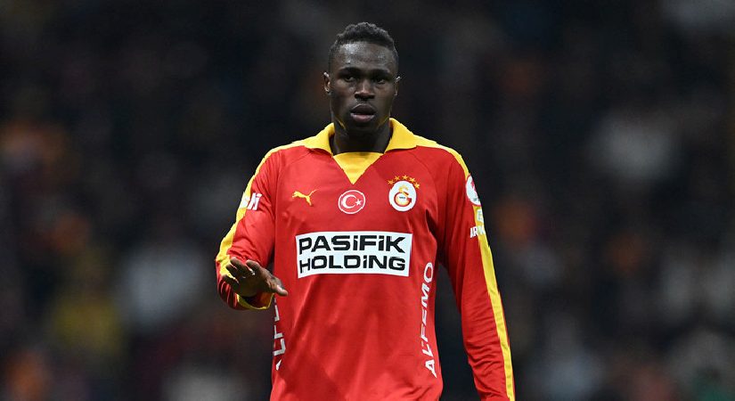 Galatasaray’da Singo’nun dönüşü tekrar ertelendi! İşte hedeflenen yeni tarih