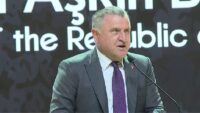 Gençlik ve Spor Bakanı Osman Aşkın Bak, Konyaspor – Filistin maçı öncesi konuştu: Konutumuz evinizdir