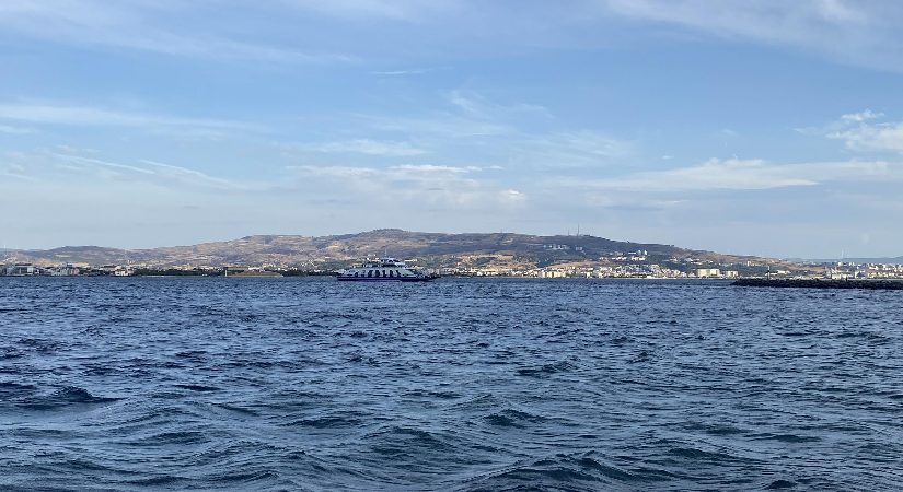 Gökçeada feribot seferlerine fırtına manisi