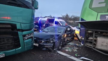 İstanbul-İzmir Otoyolu’nda zincirleme kazada 11 kişi yaralandı