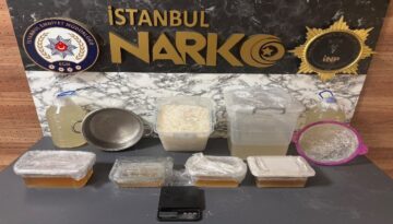 İstanbul’da uyuşturucu operasyonunda 26 kilo metamfetamin ele geçirildi