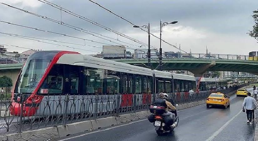 Kabataş-Bağcılar Tramvay Sınırı’nda arıza. Seferler iptal edildi
