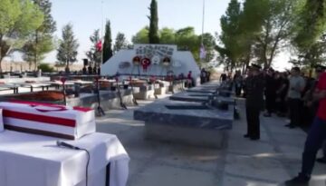 KKTC’de 52 yıl sonra şehit töreni: 37 şehitten 15’inin kimlik tespit süreçleri bitti