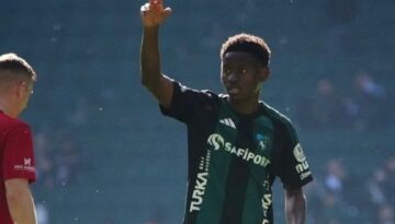 Kocaelispor Habib Ali Keita’nın mukavelesini feshetti