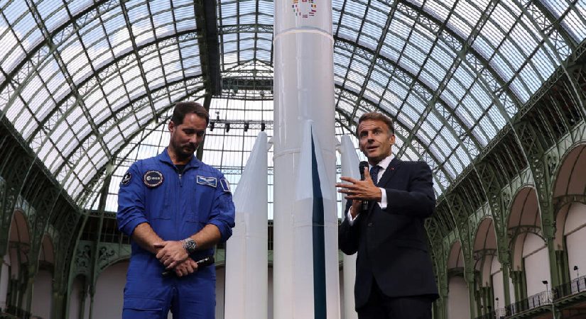 Macron’dan uzayda bağımsızlık daveti. “Yolcu mu olacağız, pilot mu?”