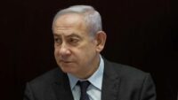 Netanyahu son seçim anketlinde muhalefet adayının gerisine düştü: Fark açılıyor