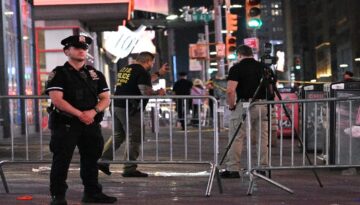 New York’ta bıçaklı akın. Saldırgan öldürüldü