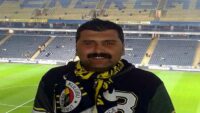 Oğluyla birinci defa maça gitmişti. Derbide kalbine yenildi