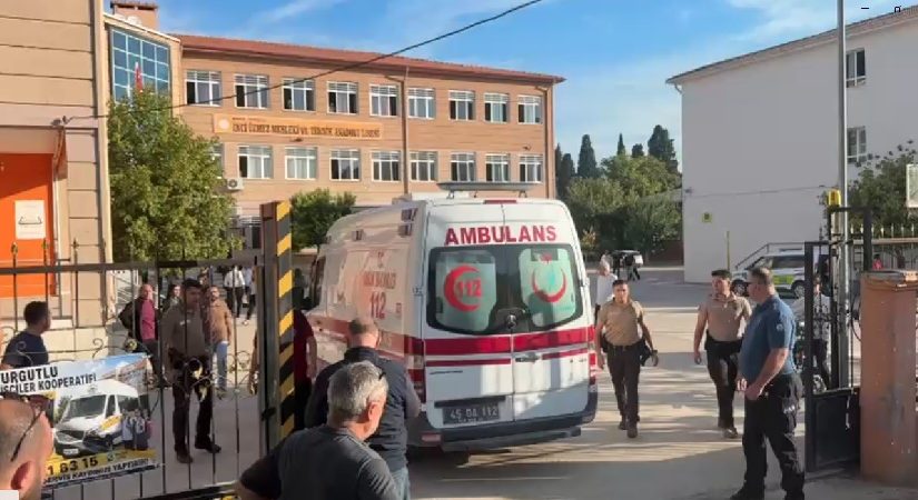 Olay yerinden birinci imajlar: Manisa’da okul önünde silahlı atak