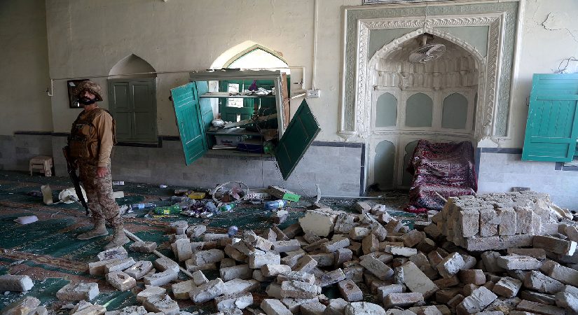 Pakistan’da ikili bombalı hücumda can kaybı 31’e yükseldi