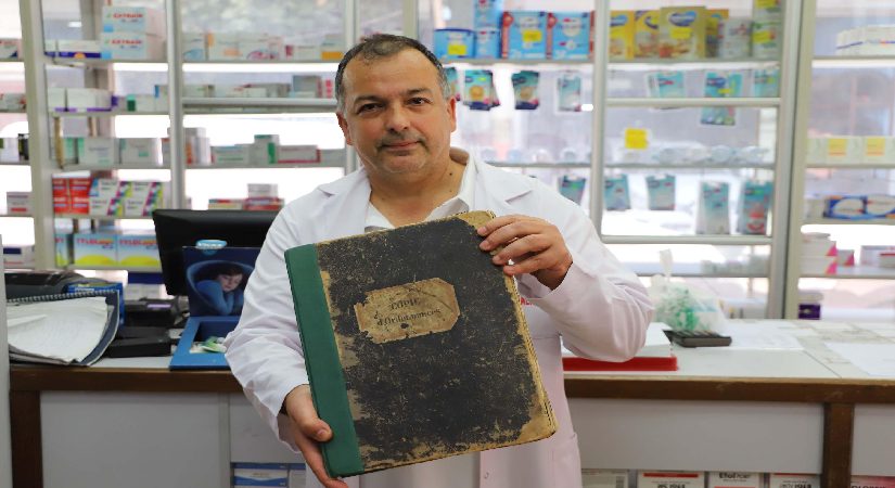 Rum eczacıdan kalan 104 yıllık defter: Son reçete İzmir’in kurtuluşundan bir gün evvel