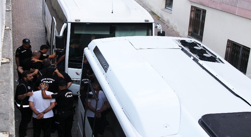 “Şirinler” kabahat örgütü operasyonunda 32 kuşkulu adliyede