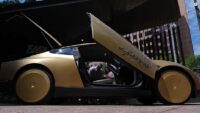 Sürücüsüz taksi dönemi yaklaşıyor! Tesla’nın Cybercab’i yollarda
