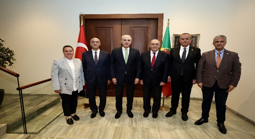 TBMM Başkanı Kurtulmuş, Türkiye’nin Lizbon Büyükelçiliğini ziyaret etti