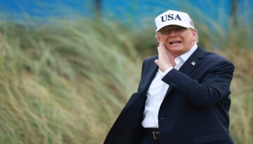 Trump’tan Zelenski’ye davet. “Rusya’nın dizel tesislerini vurmaktan vazgeçmeli”