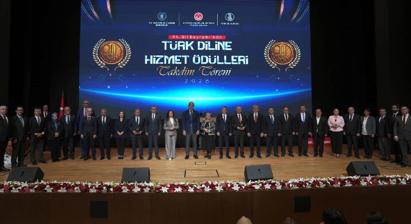 Türk Diline Hizmet Mükafatları sahiplerini buldu