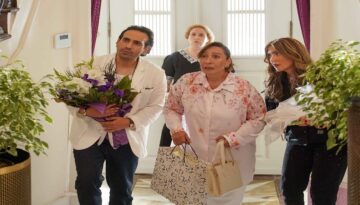 Tuzlu Kahve’de Derin ve Mehmet’in aşkı iki aileyi bir araya getiriyor