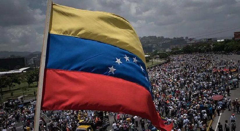 Venezuela’nın süreksiz liderinden seçim açıklaması