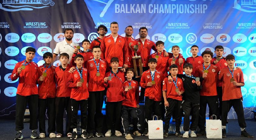 15 Yaş Altı Güreş Milli Takımı, Balkan şampiyonu oldu!