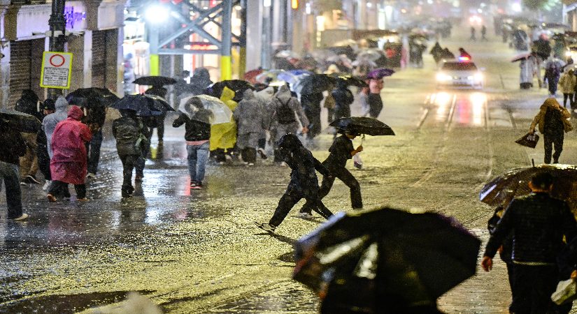 36 il için kuvvetli yağış uyarısı. İstanbul’da alarm düzeyi yükseltildi