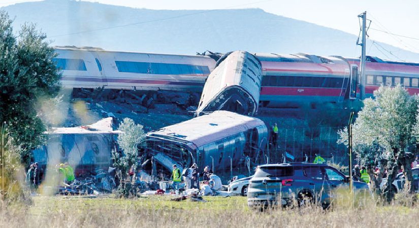 68 meyyit 80 yaralı… İspanya’da tren faciası