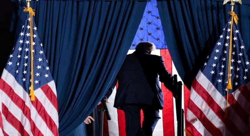 ABD’de Kongre seçimlerine beş kala. Cumhuriyetçi adaylar Trump’tan kaçıyor