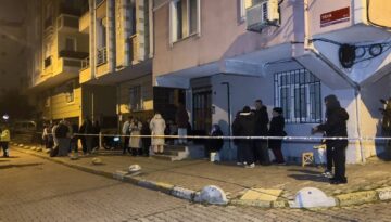 Bahçelievler’de inşaatın istinat duvarı yıkıldı. 2 bina tahliye edildi