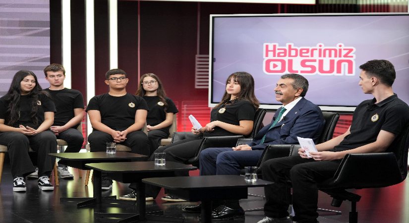 Bakan Tekin’den YKS açıklaması. “Sınavın ne sistemi değişecek ne usulü”