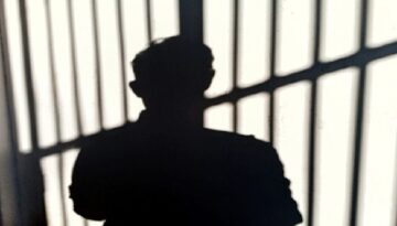 Bilinmeyen bir iz yüzünden müebbet yedi! Suçsuz olduğu 40 yıl sonra ortaya çıktı… Eşini nitekim kim öldürdü?