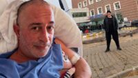 Cem Yılmaz, Çanakkale’de tedavi gördüğü hastaneye denetime geldi