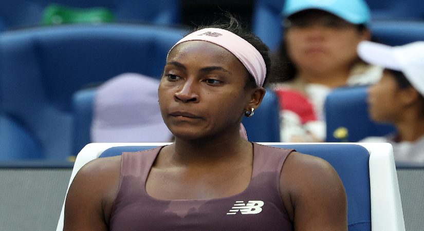 Coco Gauff ırkçı atakların gölgesinde oynadığı maçta Mertens’e elendi