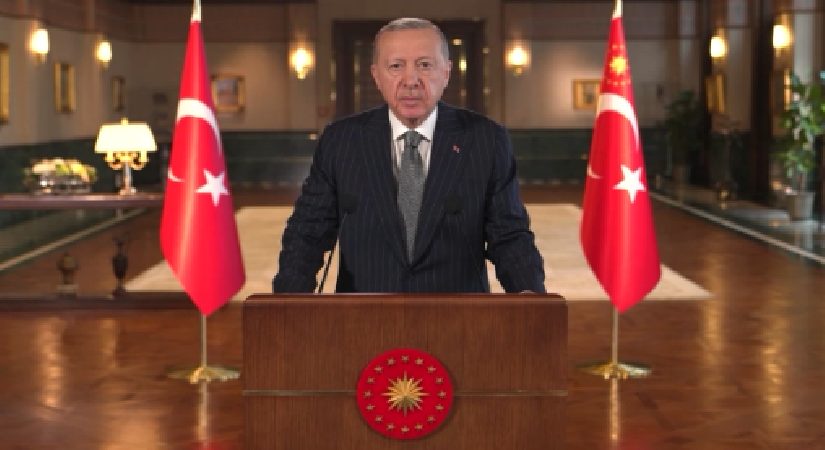 Cumhurbaşkanı Erdoğan: Cumhuriyetimiz hür yaşama kararlılığının en büyük nişanesidir