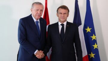 Cumhurbaşkanı Erdoğan, Macron ile telefonda görüştü