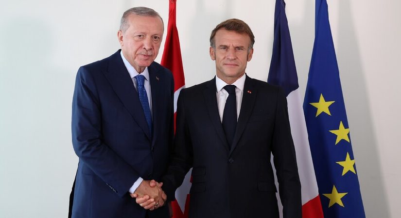 Cumhurbaşkanı Erdoğan, Macron ile telefonda görüştü