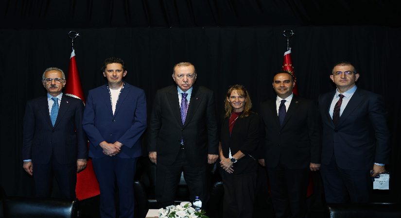 Cumhurbaşkanı Erdoğan, SpaceX üst seviye yöneticilerini kabul etti