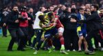 Derbi sonrası hengame eden futbolculara ceza kapıda. 10 maça kadar men gelebilir