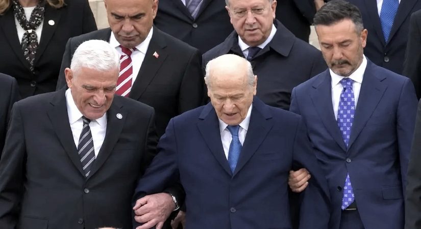 Dervişoğlu, Bahçeli’nin koluna girmesiyle ilgili konuştu: Bugün olsa yeniden yaparım