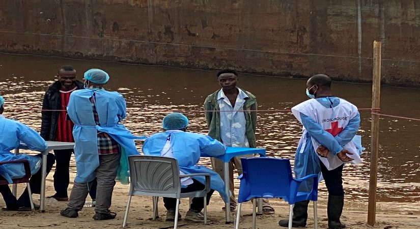 DSÖ, KDC’de Ebola bulaşan 10 bini aşkın kişinin neredeyse yarısının öldüğünü bildirdi