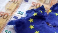 Euro Bölgesi’nde enflasyon son üç yılın doruğuna ulaştı