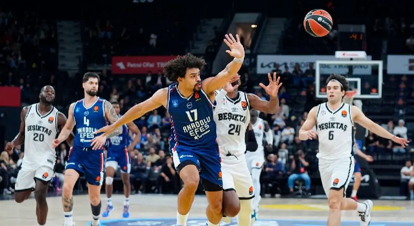 EuroLeague’deki Türk gecesinde Anadolu Efes, Beşiktaş’ı yendi